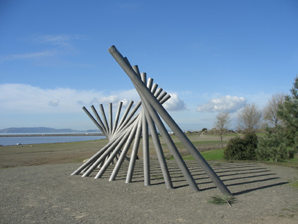 "Rising Wave" in San Leandro - Sculpture by Roger Berry