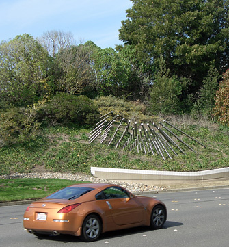 “Shadow of a Point” in San Mateo - sculpture by Roger Berry 